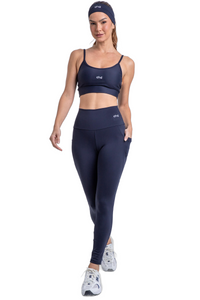 Cropped Oasis Adaptiv Xtra Life UV50+ Preto