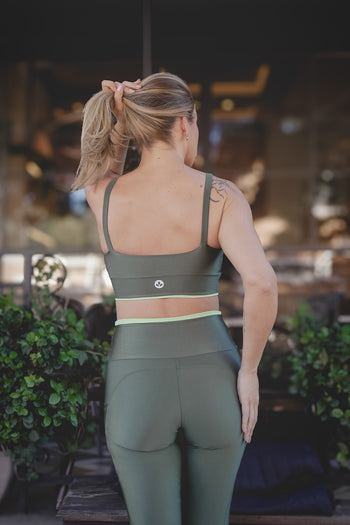 Cropped Essencial - Militar