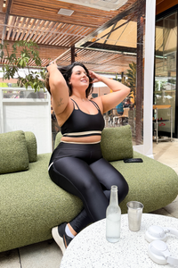 Conjunto Detalhes - Legging e Cropped - Preto