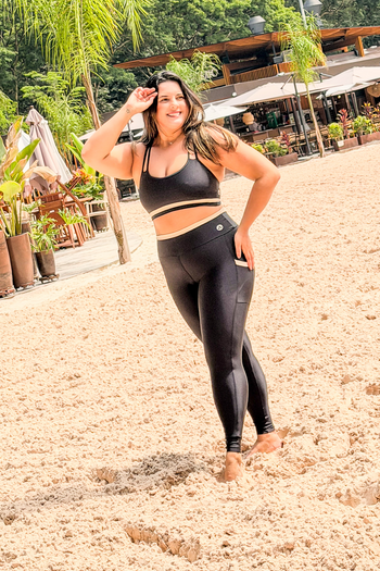 Conjunto Detalhes - Legging e Cropped - Preto
