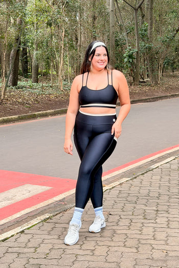 Cropped Detalhes - Preto