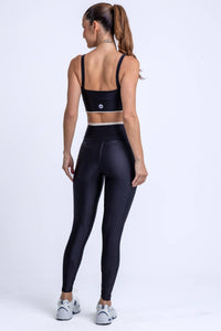 Conjunto Essencial Preto