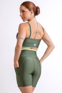 Conjunto Bermuda Essencial Militar