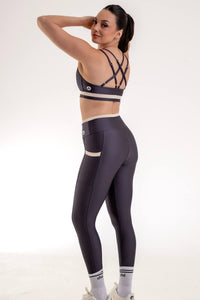 Conjunto Detalhes Leg+Cropped Chumbo