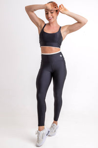 Conjunto Essencial Preto