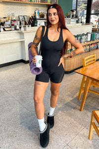 Macaquinho Curves Preto
