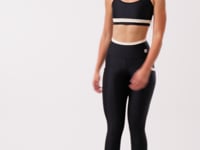 Conjunto Detalhes - Legging e Cropped - Preto